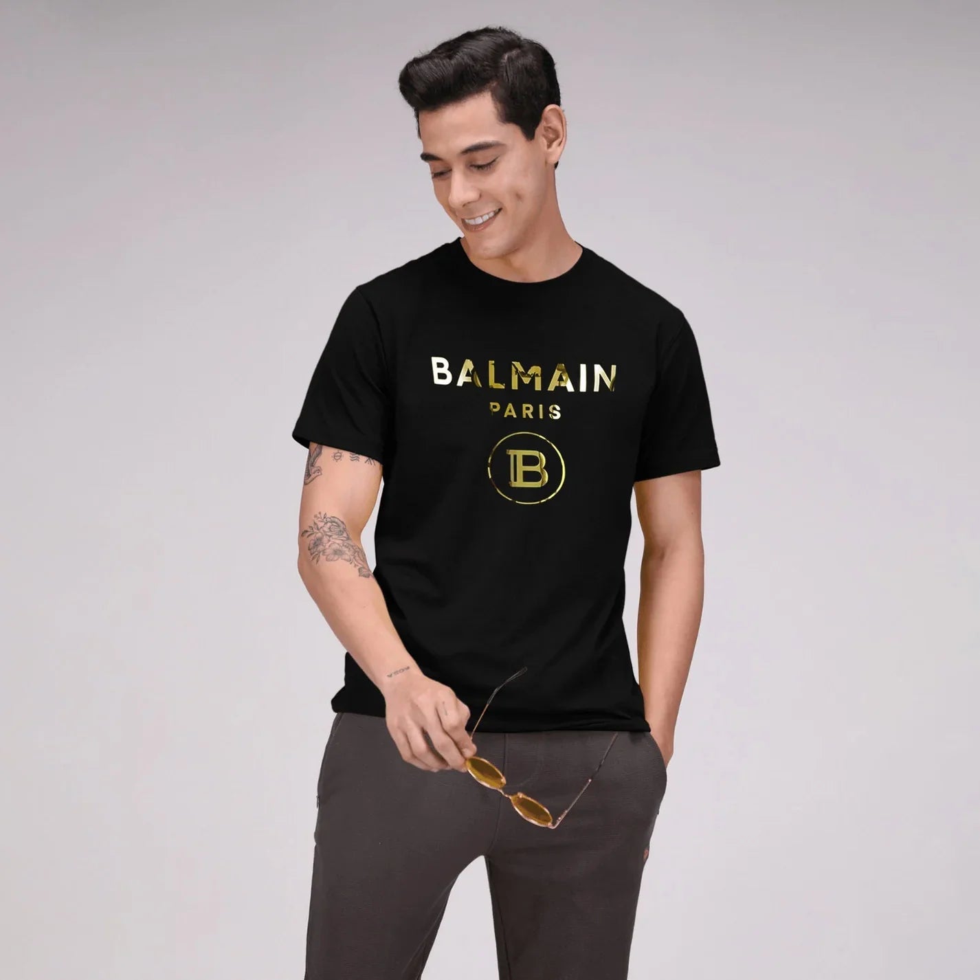 Men’s Imported Reflective Print T-Shirt (BLFG)